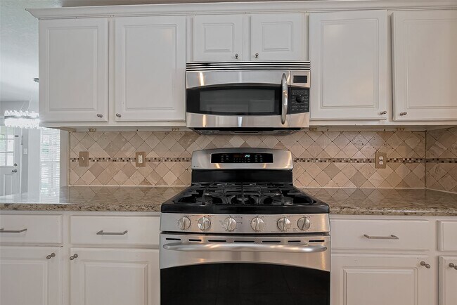 Building Photo - 1523 Brook Grove Dr