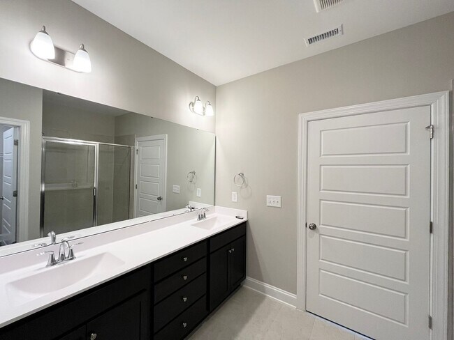 Building Photo - Newly Built 3BD, 2.5BA Durham Home Near Brier Creek, Interstates, and RDU Airport in an HOA Commu...
