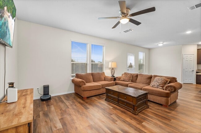 Building Photo - 1714 Avocet Way