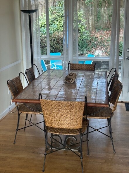 Building Photo - 6009 Grosvenor Ln