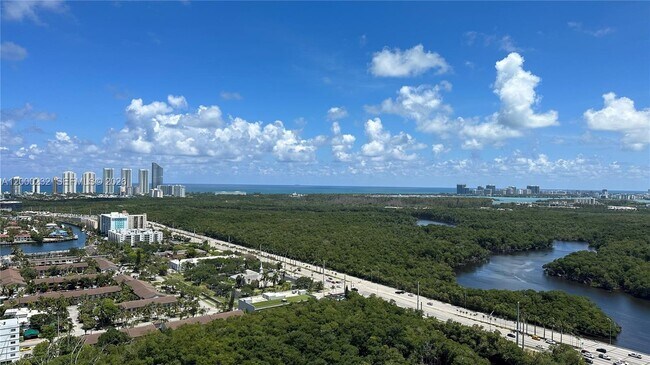 Building Photo - 16385 Biscayne Blvd