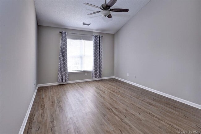 Building Photo - 1005 Settlement Dr