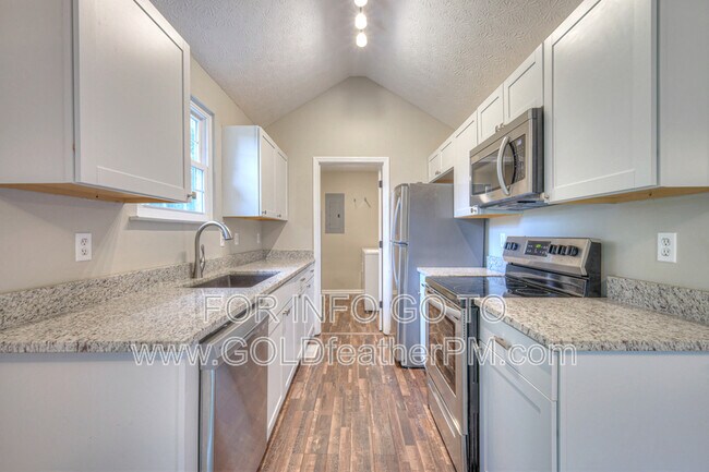 Building Photo - 7106 Sugar Maple Dr