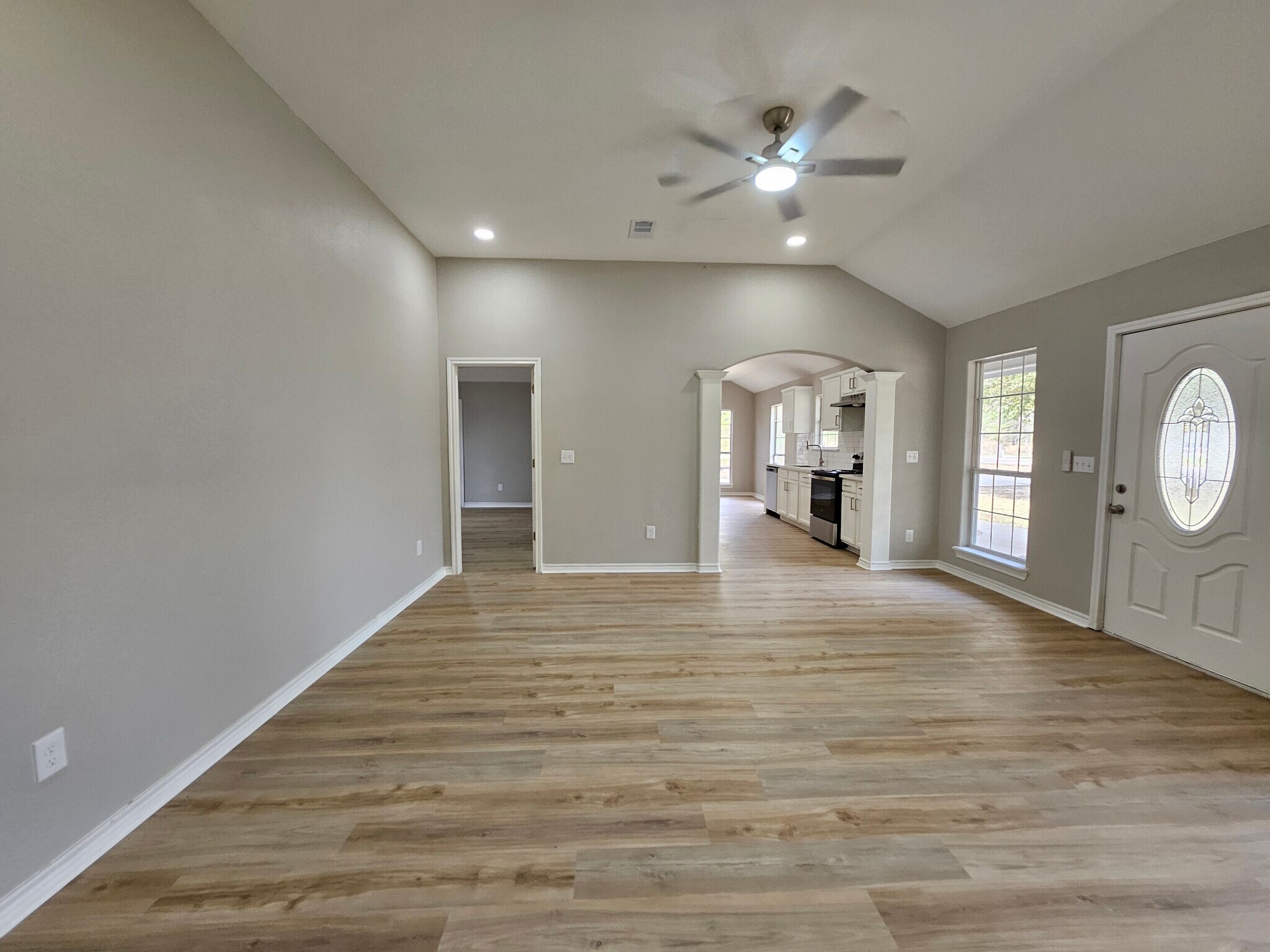 Building Photo - 114 Bailly Ln