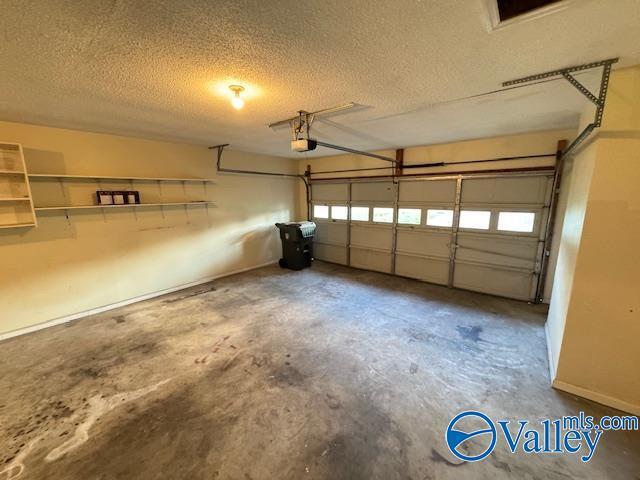 Building Photo - 149 Chanel Dr