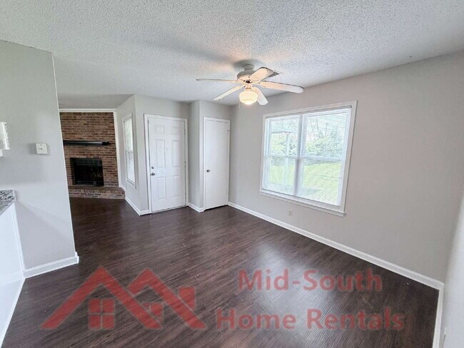 Building Photo - 7328 Hillshire Dr