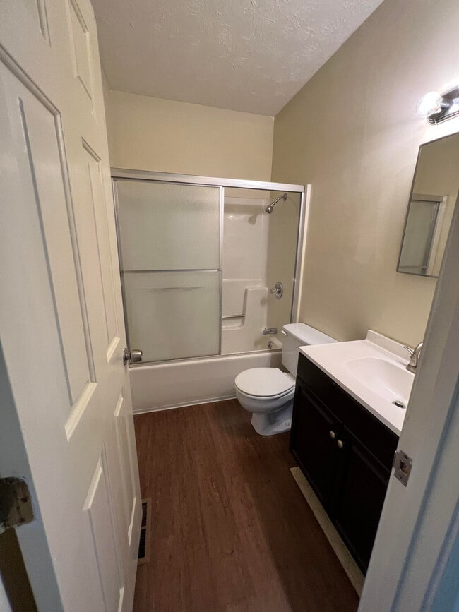 Building Photo - 311 N Hamilton St