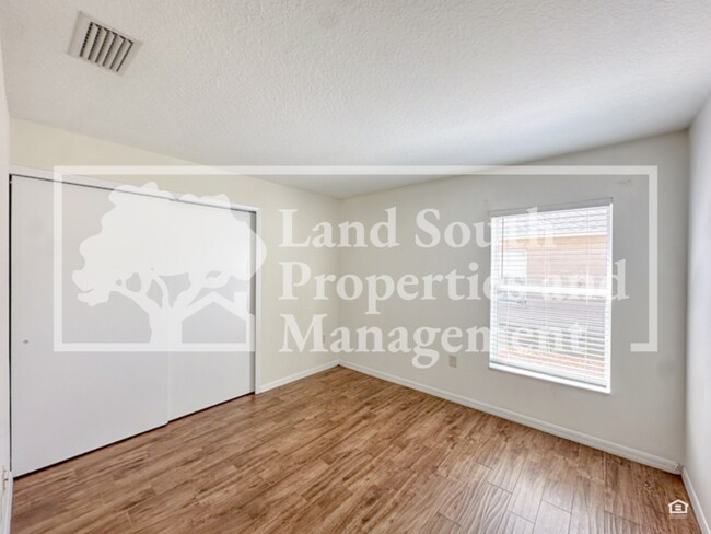 Building Photo - 7509 Hunters Greene Cir