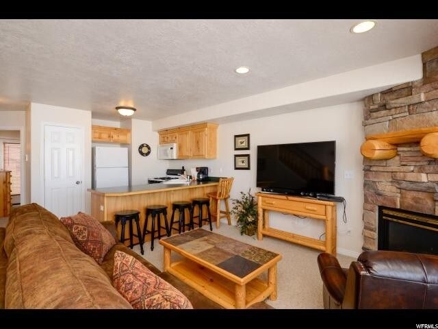 Building Photo - 5122 Moose Hollow Dr