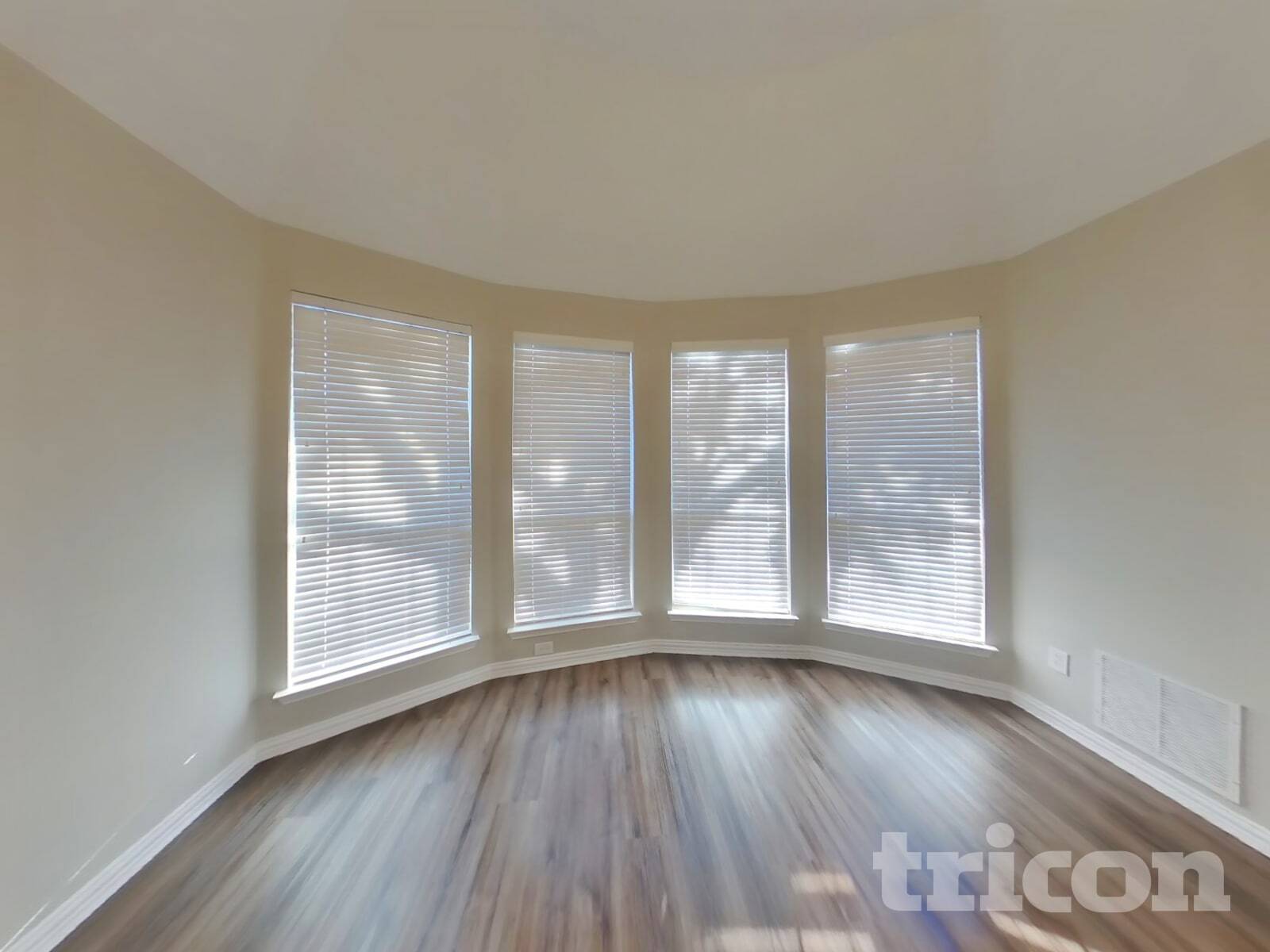 Building Photo - 114 Cole St