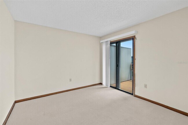 Building Photo - Flagler Beach Townhouse