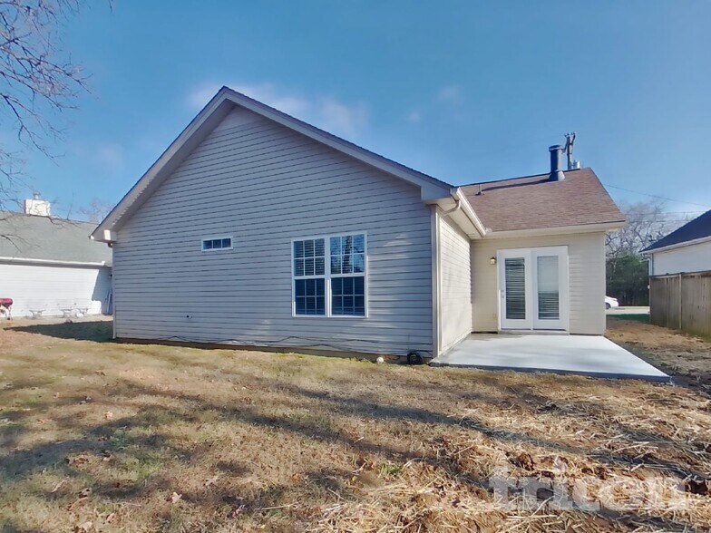 Building Photo - 1956 Port James Cir