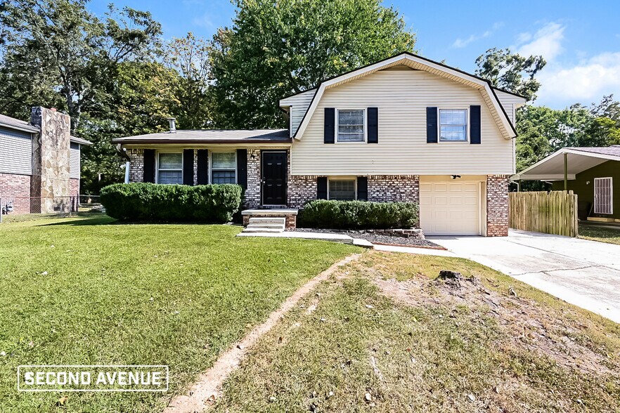 Primary Photo - 5772 Northfield Dr