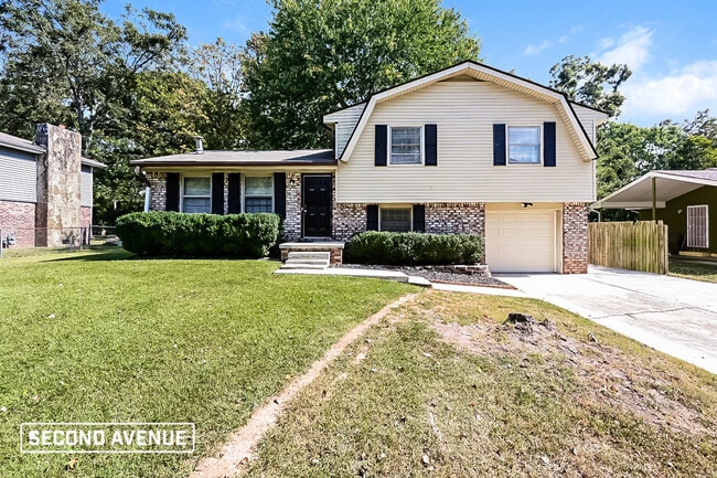 Primary Photo - 5772 Northfield Dr