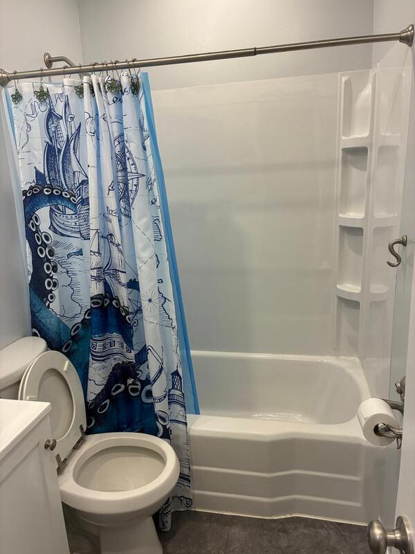 Building Photo - 314 Cole Ave