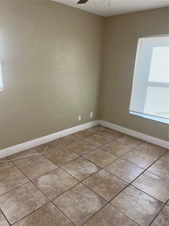 Building Photo - 224 E St