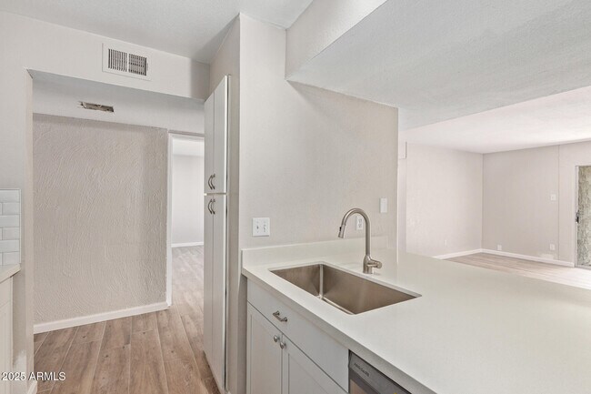 Building Photo - 3314 N 68th St