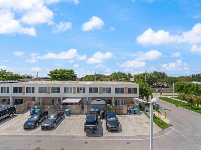 Building Photo - 13949 SW 259th Way