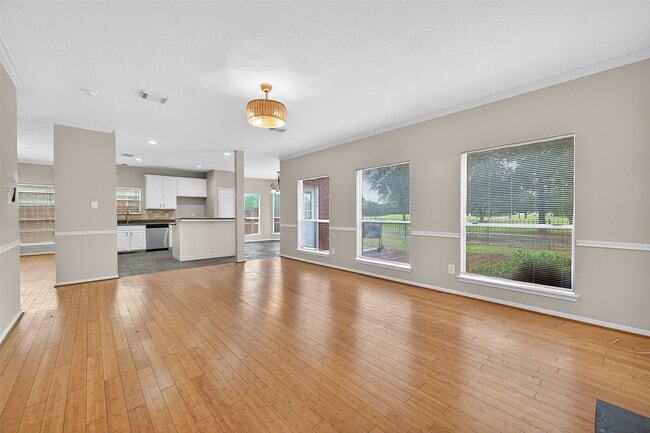 Building Photo - 21519 San Marino Dr