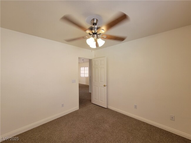 Building Photo - 9760 Ocotillo Falls Ave