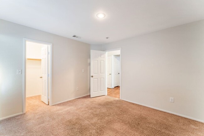 Building Photo - Stylish Pool Home with Open Living Spaces and Inviting Outdoor Retreat!