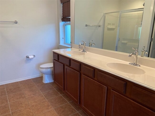 Building Photo - 7414 Birmingham Forest Dr