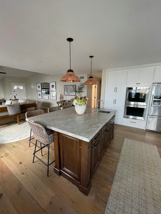 Building Photo - 48 Red Rock