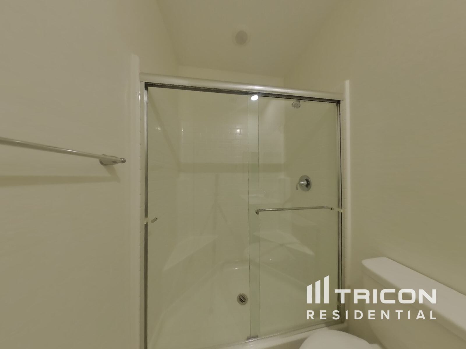 Building Photo - 6563 Smithville Ave