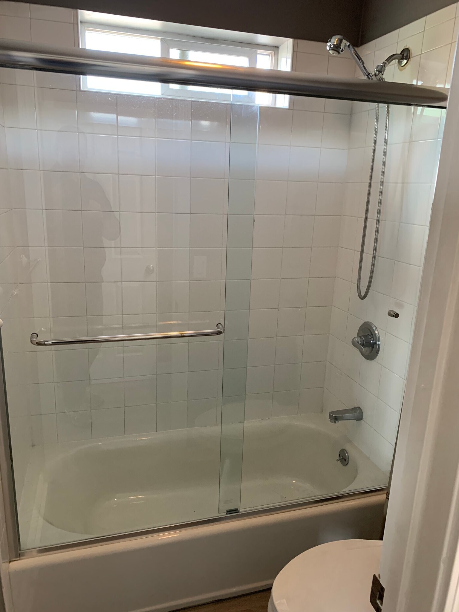 Building Photo - 2019 E 20th St