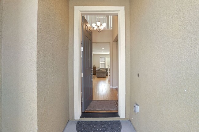 Building Photo - **Rent Reduction** Beautiful home in desirable Spring Lake community Woodland