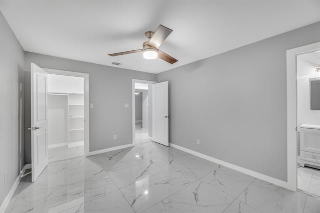 Building Photo - 313 Clearwood Dr