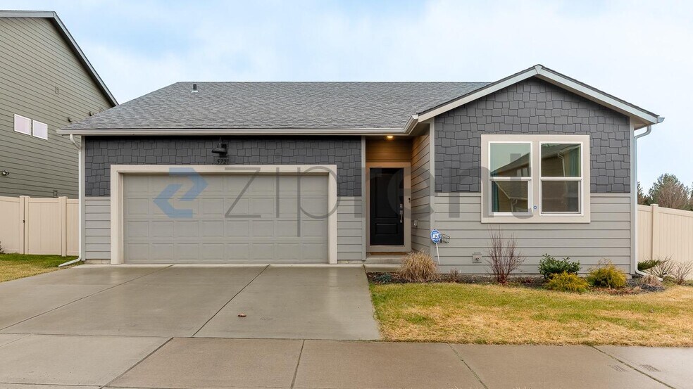 Building Photo - 5721 W Youngstown Ln