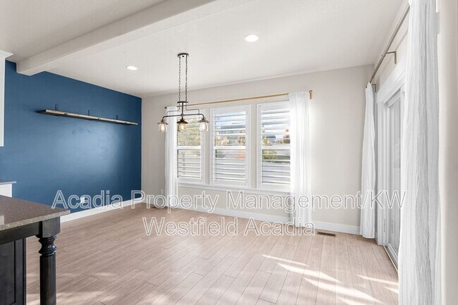 Building Photo - 1457 S Canyon View Dr