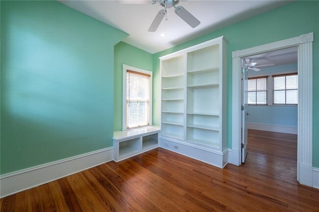 Building Photo - 765 Woodland Ave SE