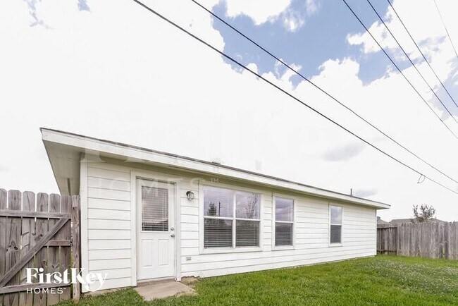 Building Photo - 5706 Fullgarden Ct