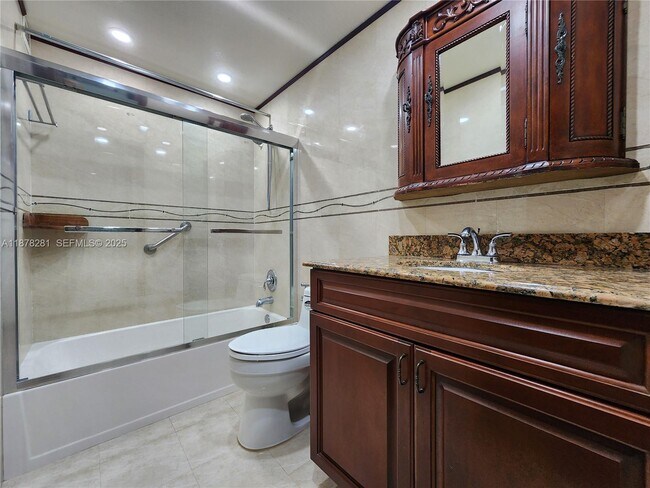 Building Photo - 3505 S Ocean Dr