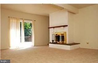 Building Photo - 10 Binford Ln