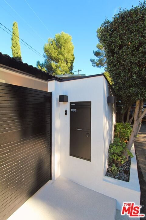 Building Photo - 7353 Pyramid Pl