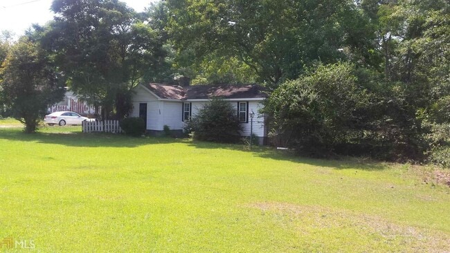 Building Photo - 1703 GA-11