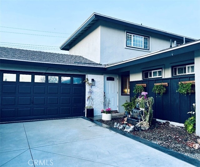 Building Photo - 1144 Carson St