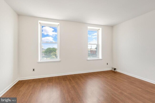 Building Photo - 3306 Haverford Ave
