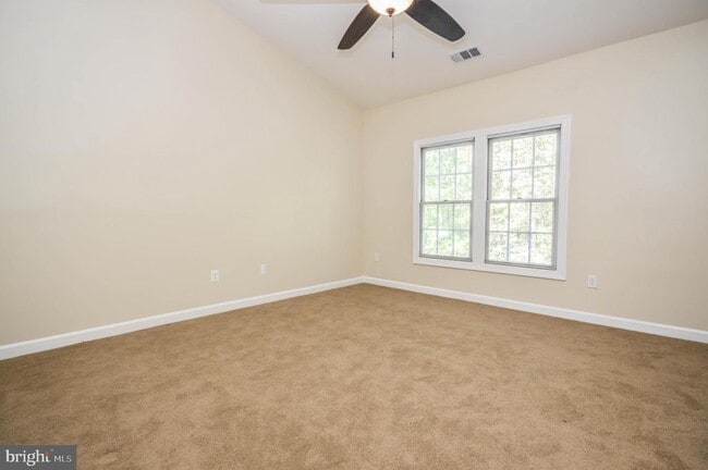 Building Photo - 6242 Levi Ct