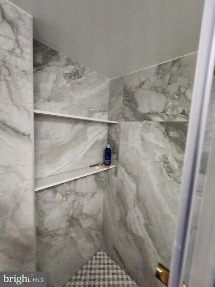 Building Photo - 8030-8000 Ditman St