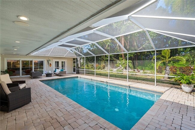 Building Photo - 606 Owl Way