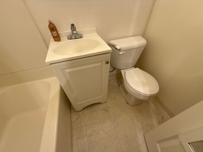 Building Photo - 229-229B 27th St