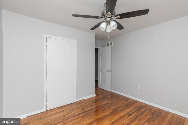 Building Photo - 742 N 20th St