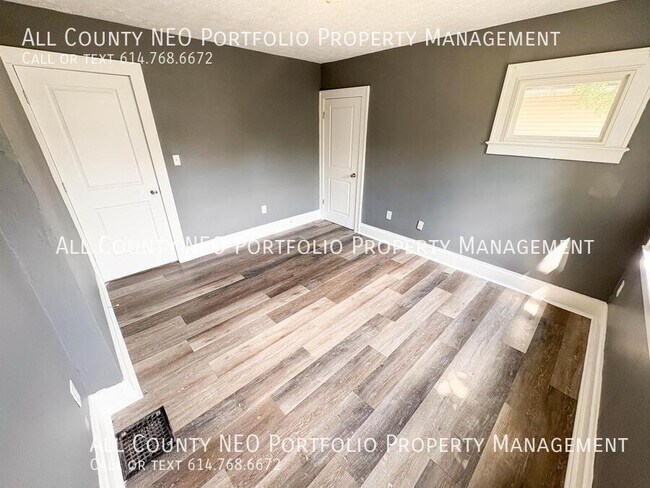 Building Photo - 2014 Fairmont Ave