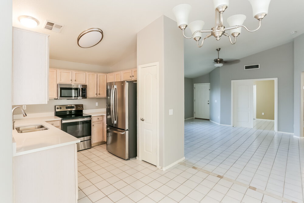 Building Photo - 6723 E Minton St