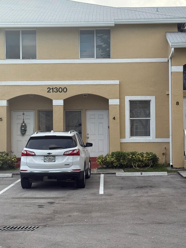 Primary Photo - 21300 NE 8th Ct