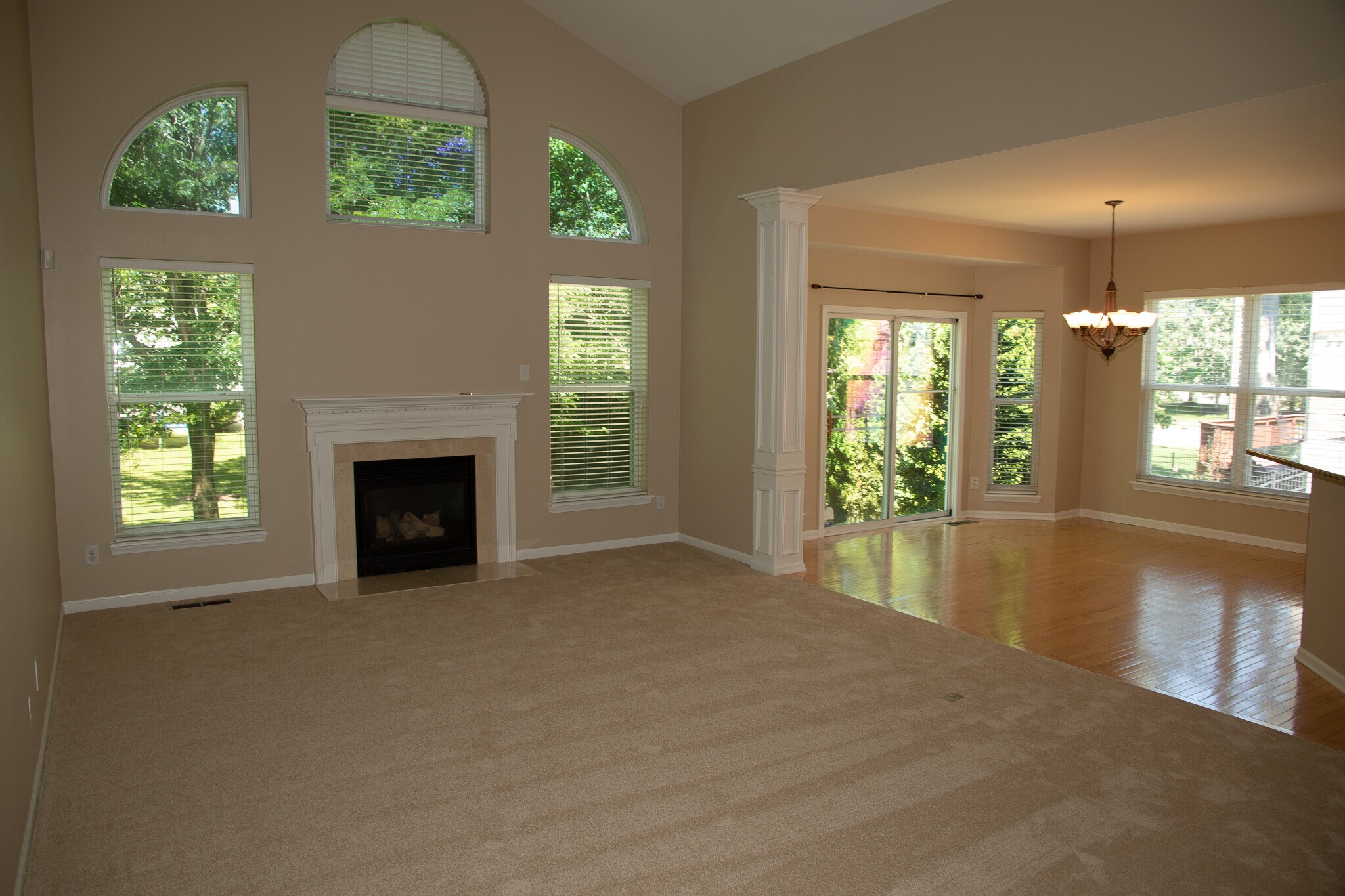 Building Photo - 12584 Autumn Gate Way